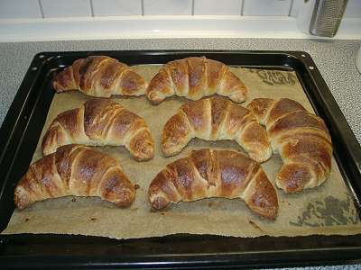 fertige Butter-Croissants