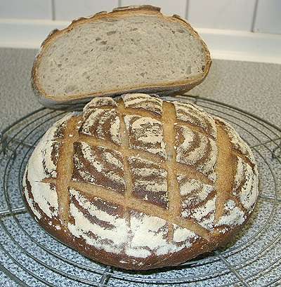 Schweizer Bauernbrot, aufgeschnitten