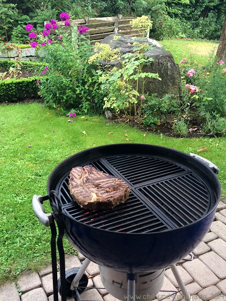 Grillen im Regen