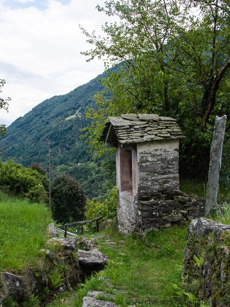 Weg nach Calezzo