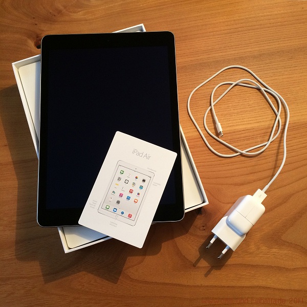 unboxing iPad Air 2