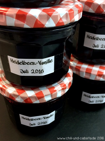 Heidelbeer-Konfitüre mit Vanille