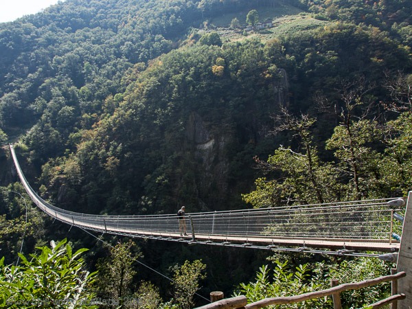 Helmut auf der Brücke