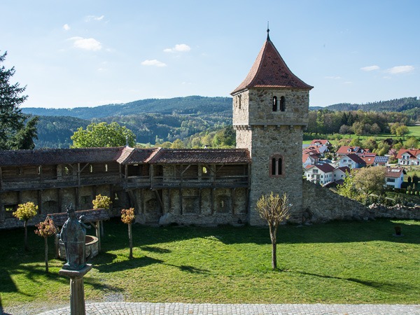 Burg Falkenfels