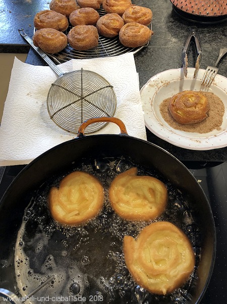 Apfelkrapfen frittieren