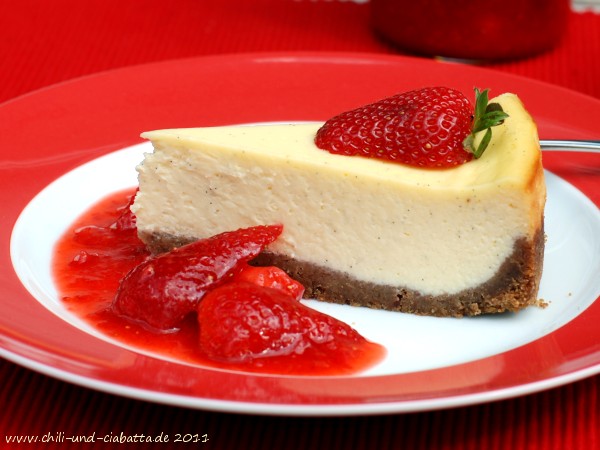 Limetten-Vanille-Cheesecake mit Erdbeersauce – Chili und Ciabatta