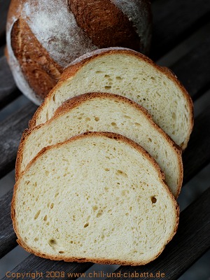 Kartoffelbrot aufgeschnitten