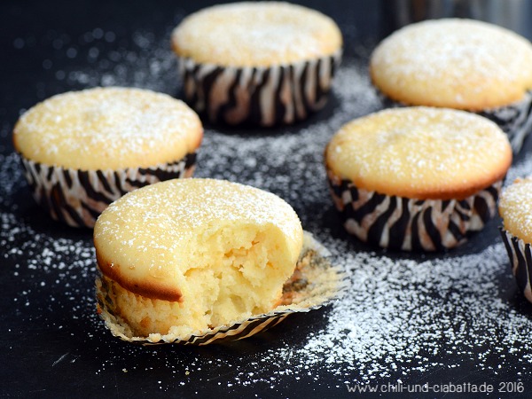 Lemon Curd Muffins