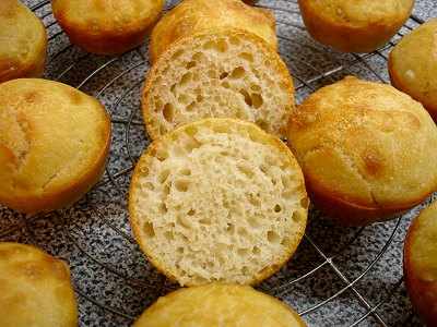 gebackene Muffin-Brötchen