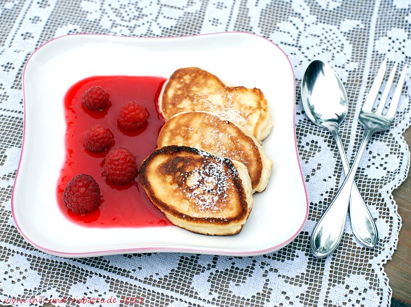 Rahmdalken mit Himbeeren