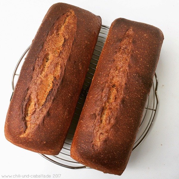 Ruchmehl-Emmerbrot mit Aromastück