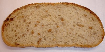 aufgeschnittenes Brot